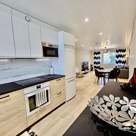 Elegant Apartment With Sauna In The Center Rovaniemi Bagian luar foto
