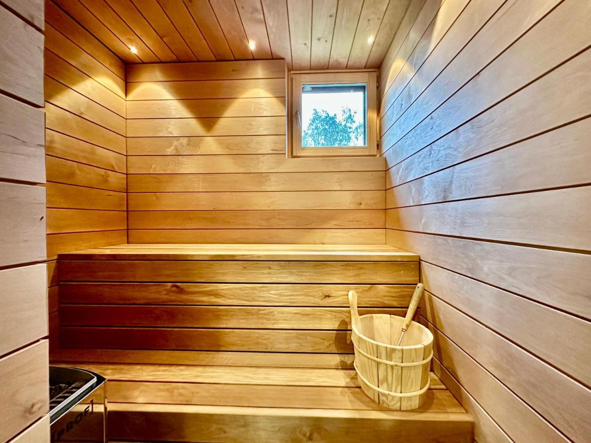 Elegant Apartment With Sauna In The Center Rovaniemi Bagian luar foto