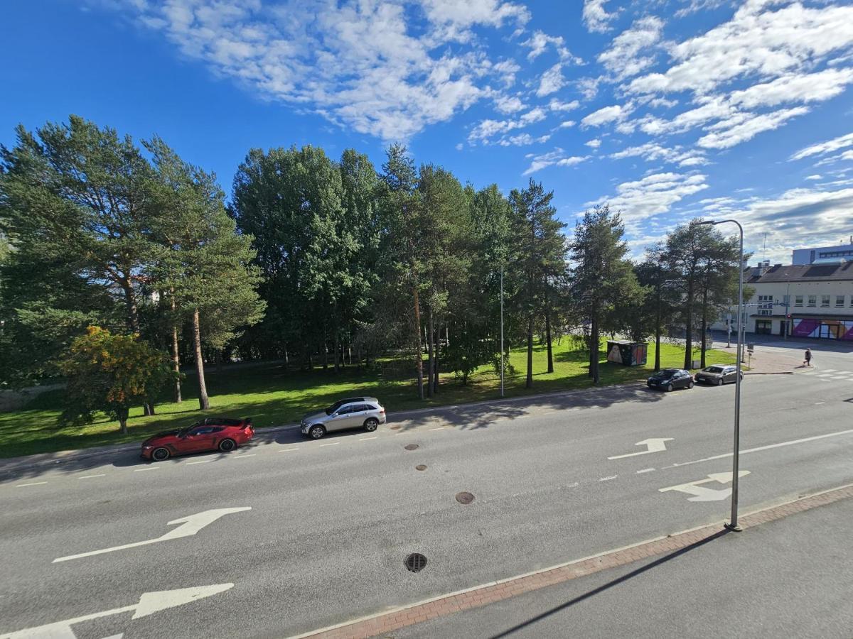 Elegant Apartment With Sauna In The Center Rovaniemi Bagian luar foto