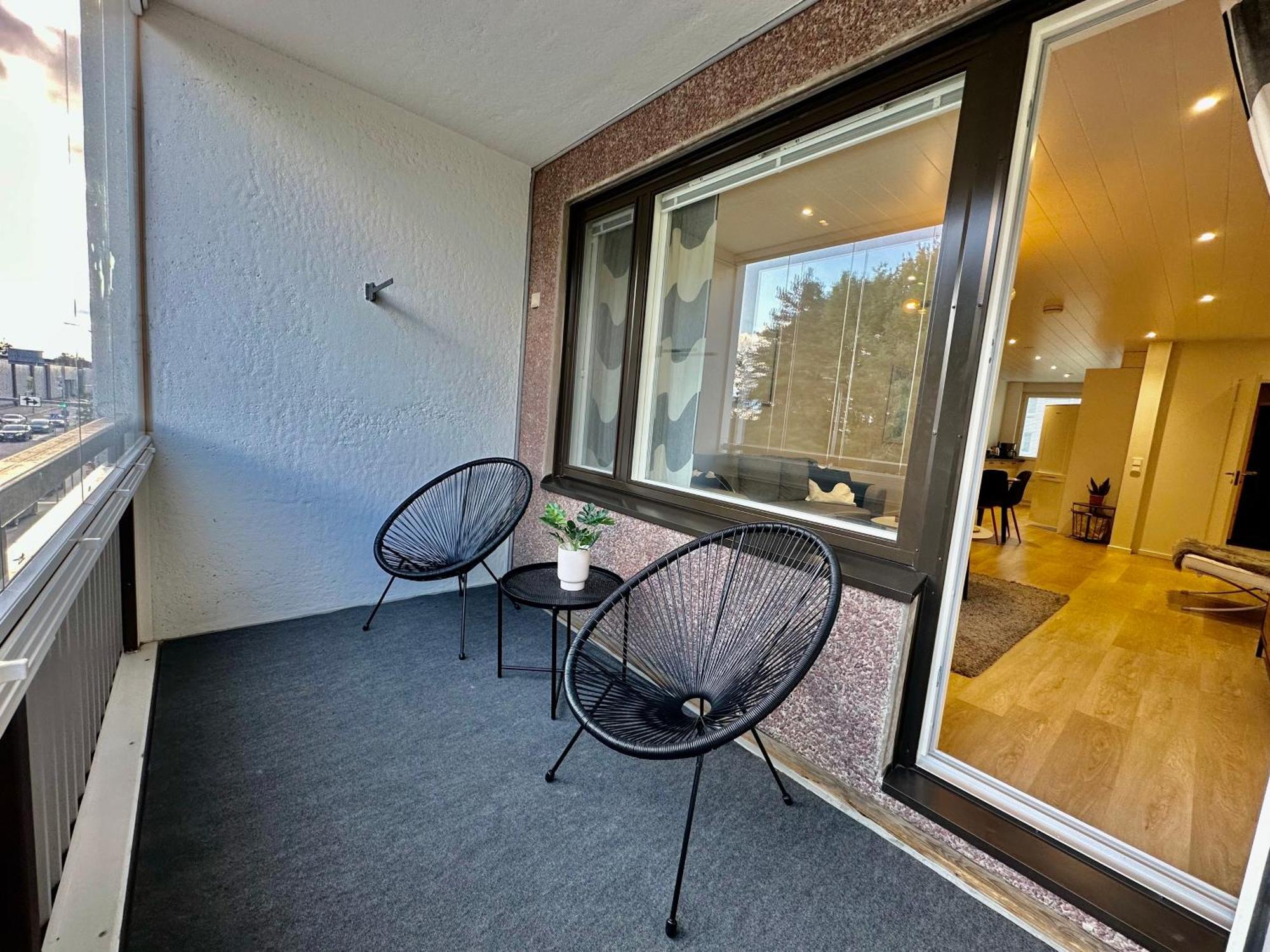Elegant Apartment With Sauna In The Center Rovaniemi Bagian luar foto
